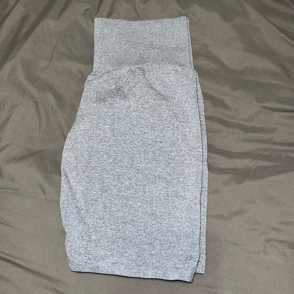 NVGTN gray seamless biker shorts